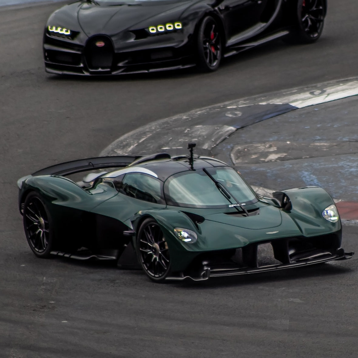 Aston Martin Valkyrie Ski Rack/Carrier